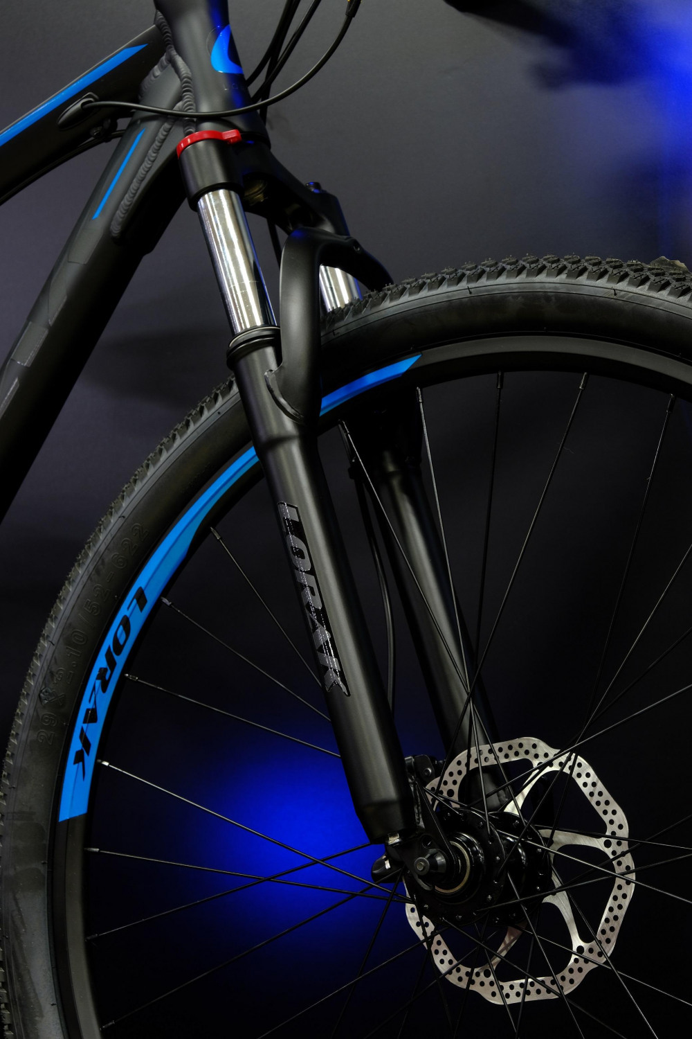 Lorak Sel 8900 HD Чёрный/Синий Матовый 17р (на рост 155-173)