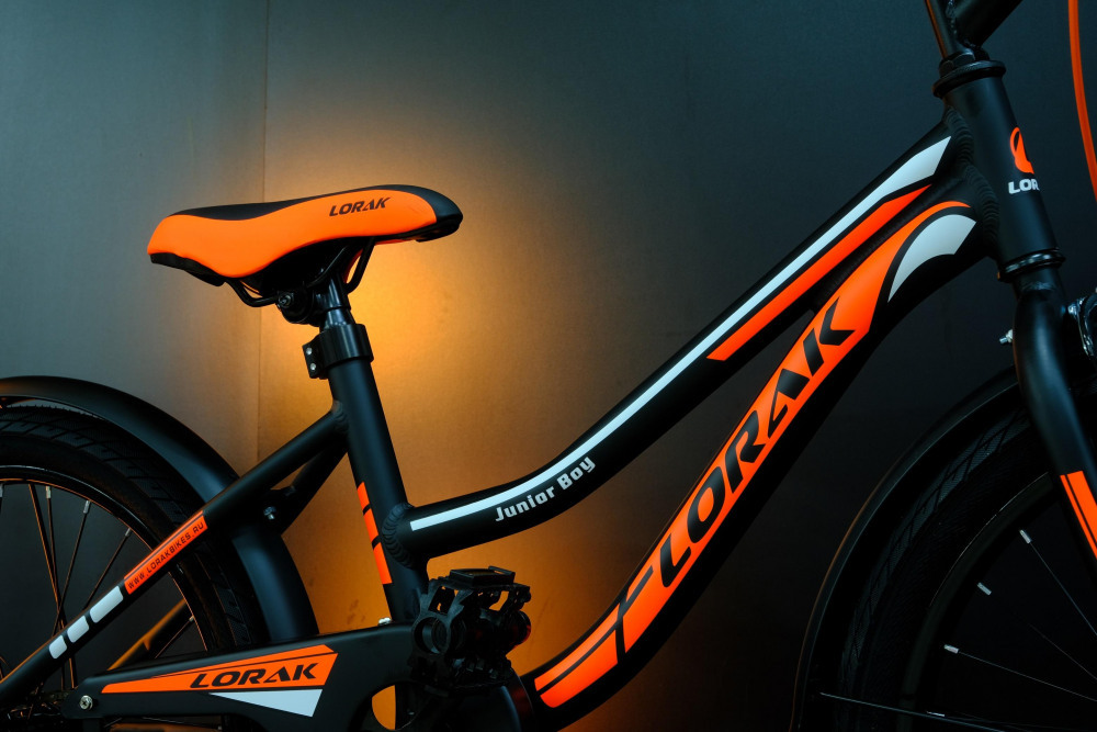 Lorak Junior 18 Boy Матовый Чёрный/Оранжевый