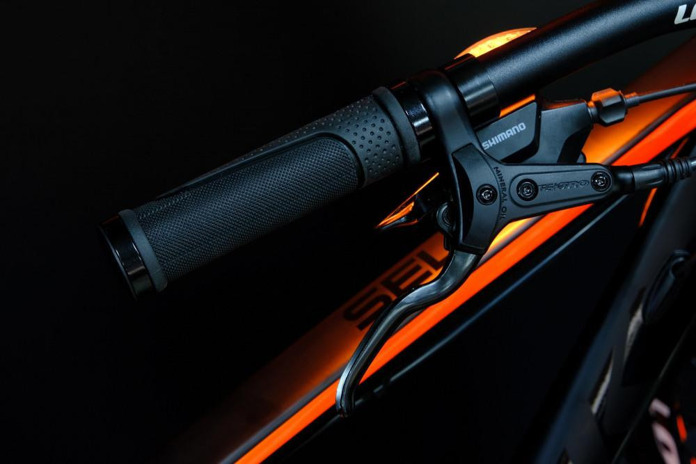 Lorak Sel 9150 Матовый Чёрный/Оранжевый 23р (на рост 189-205)